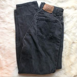 Levi’s Black Mom Jeans